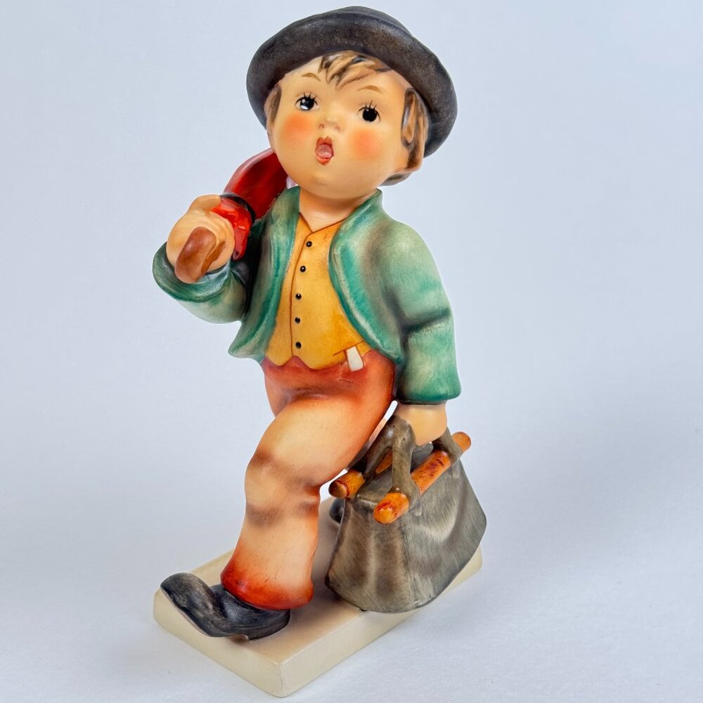 Vintage "Merry Wanderer" Hummel #7/0 TMK-5